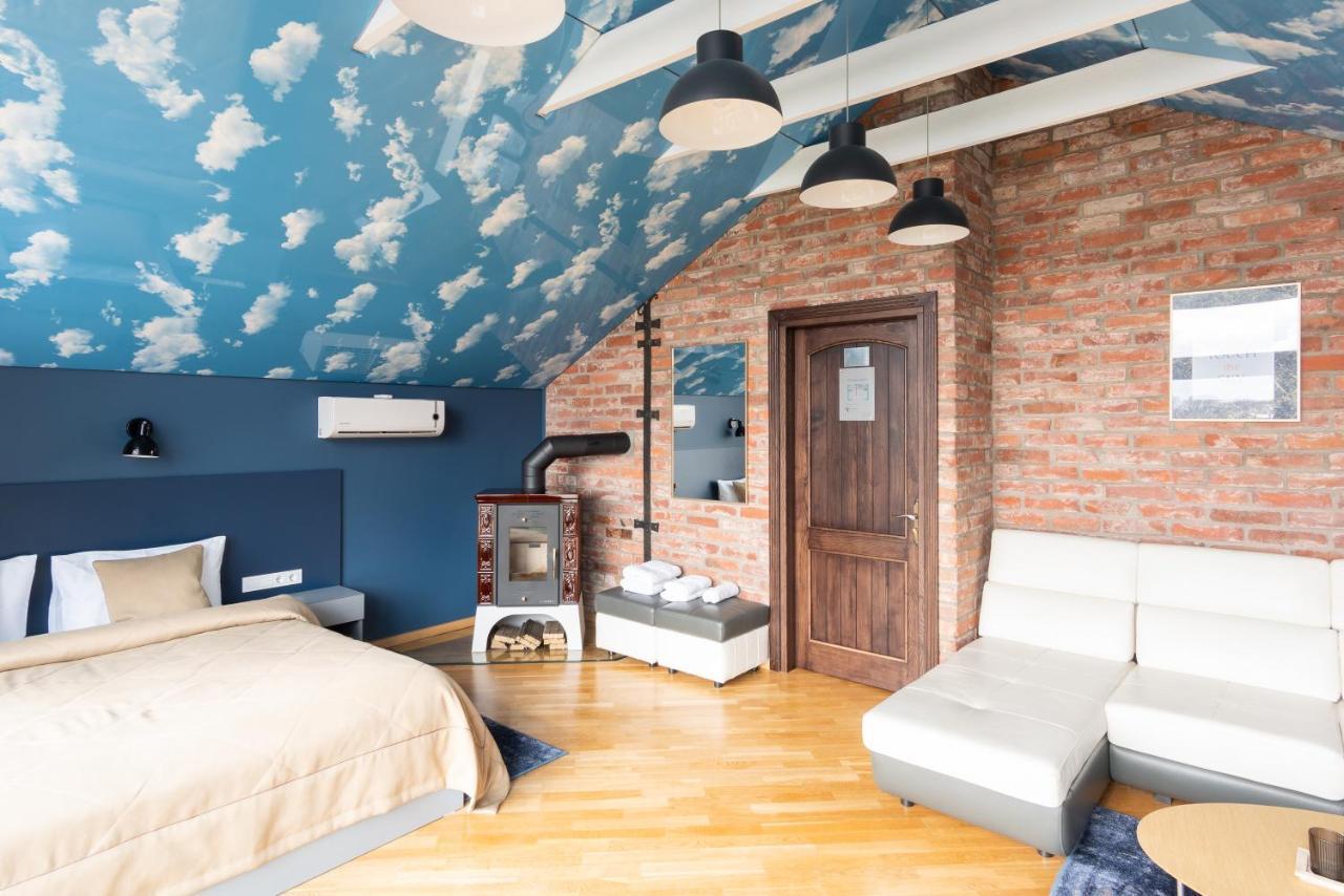 Lavender Inn Guest House Viesvenai 외부 사진