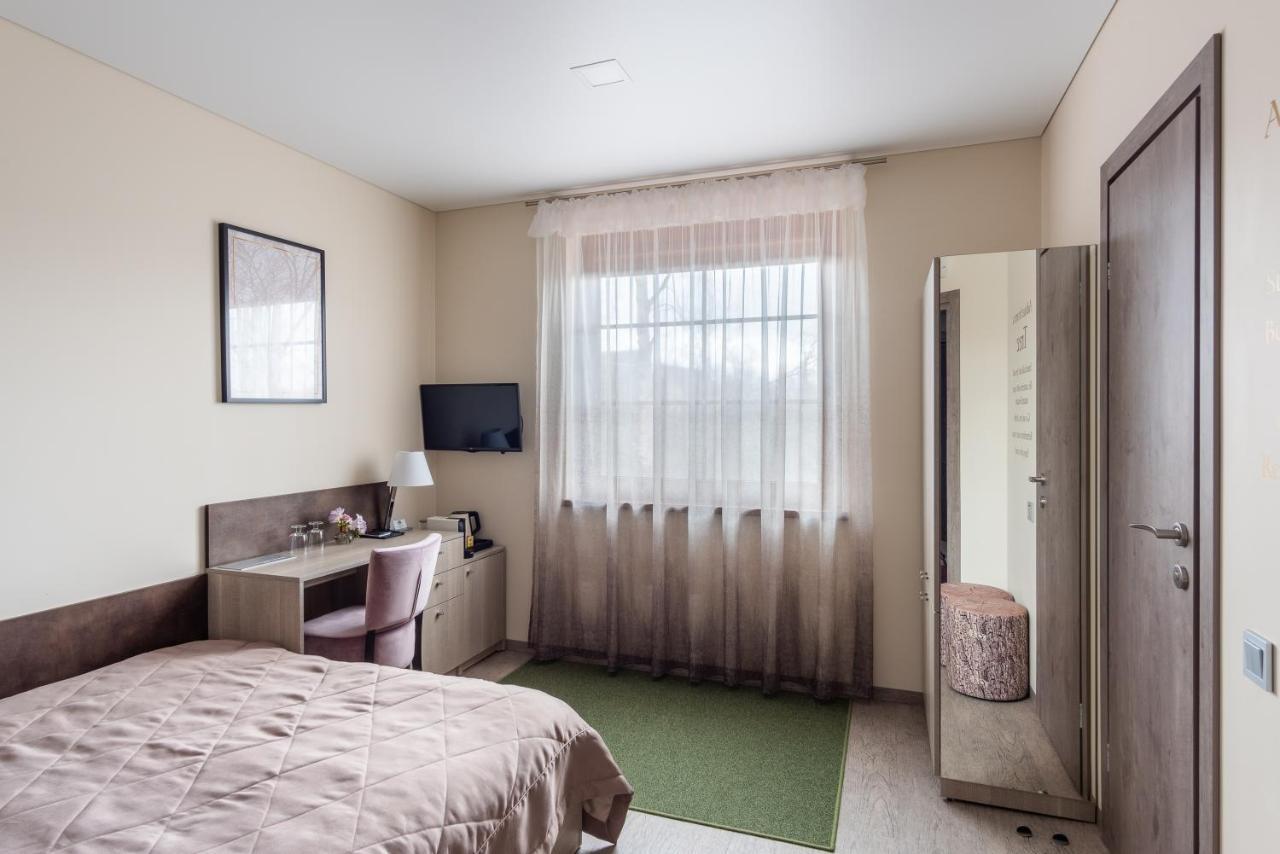 Lavender Inn Guest House Viesvenai 외부 사진