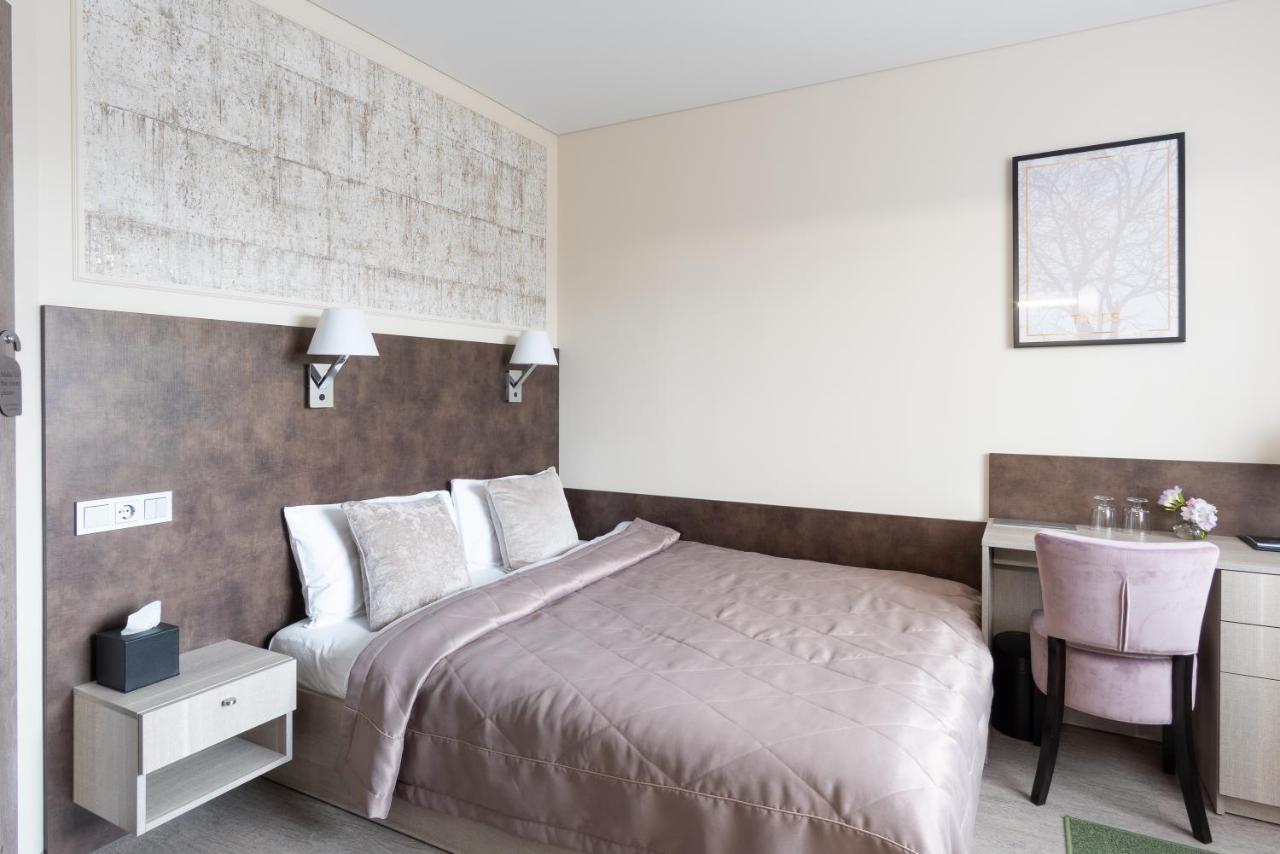 Lavender Inn Guest House Viesvenai 외부 사진