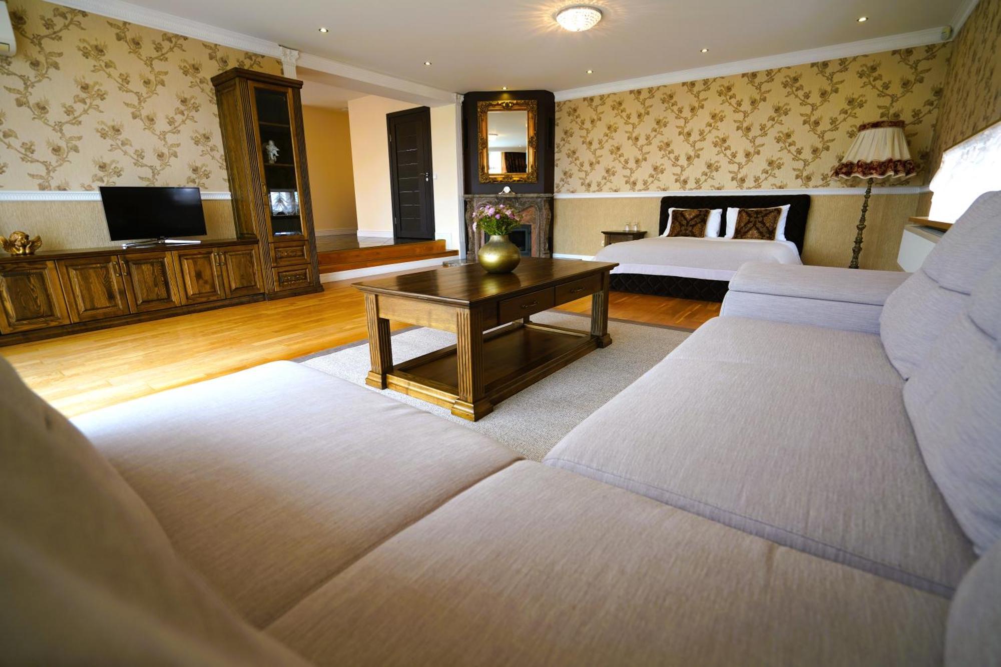 Lavender Inn Guest House Viesvenai 객실 사진