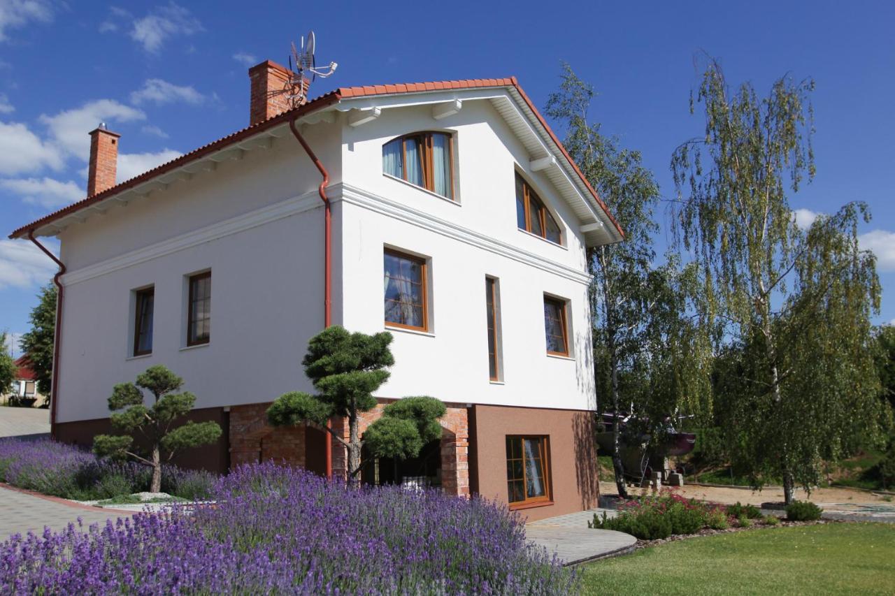 Lavender Inn Guest House Viesvenai 외부 사진